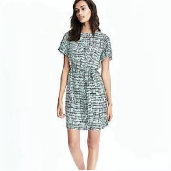 Banana Republic mini dress NWT - Picture 4 of 9